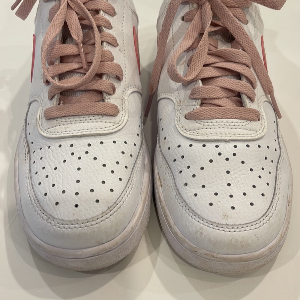 Nike Women's Court Vision Low Sneaker